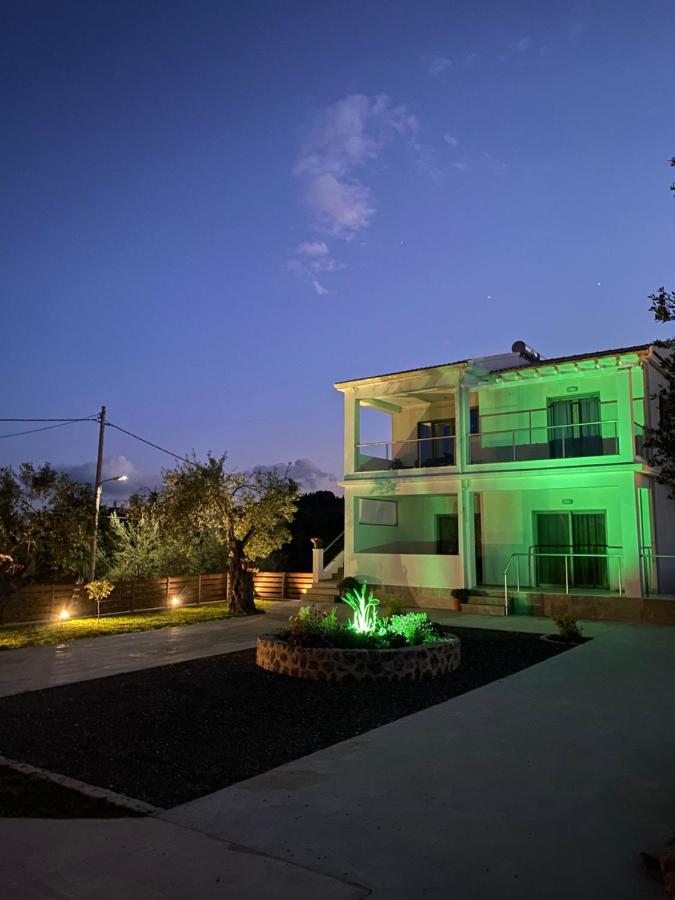 Villa Mariana Kouramaditika Exteriér fotografie