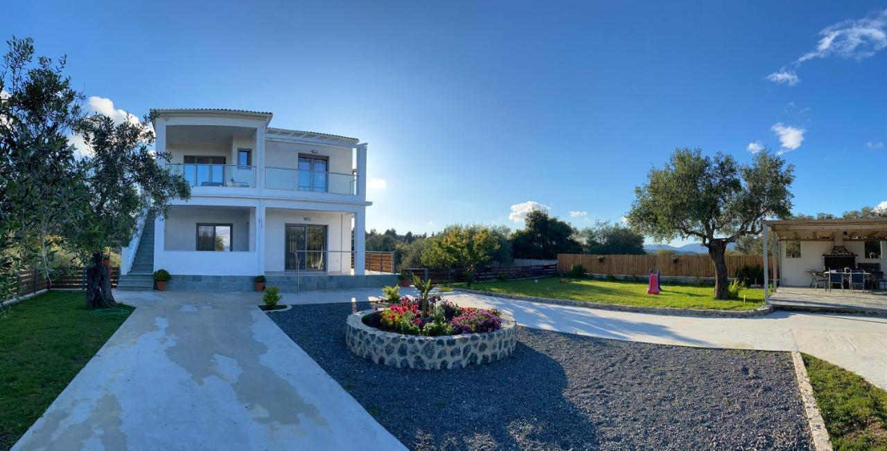 Villa Mariana Kouramaditika Exteriér fotografie